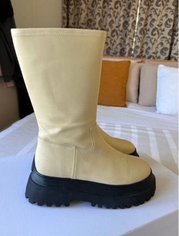 Alias Mae Nixon Boots