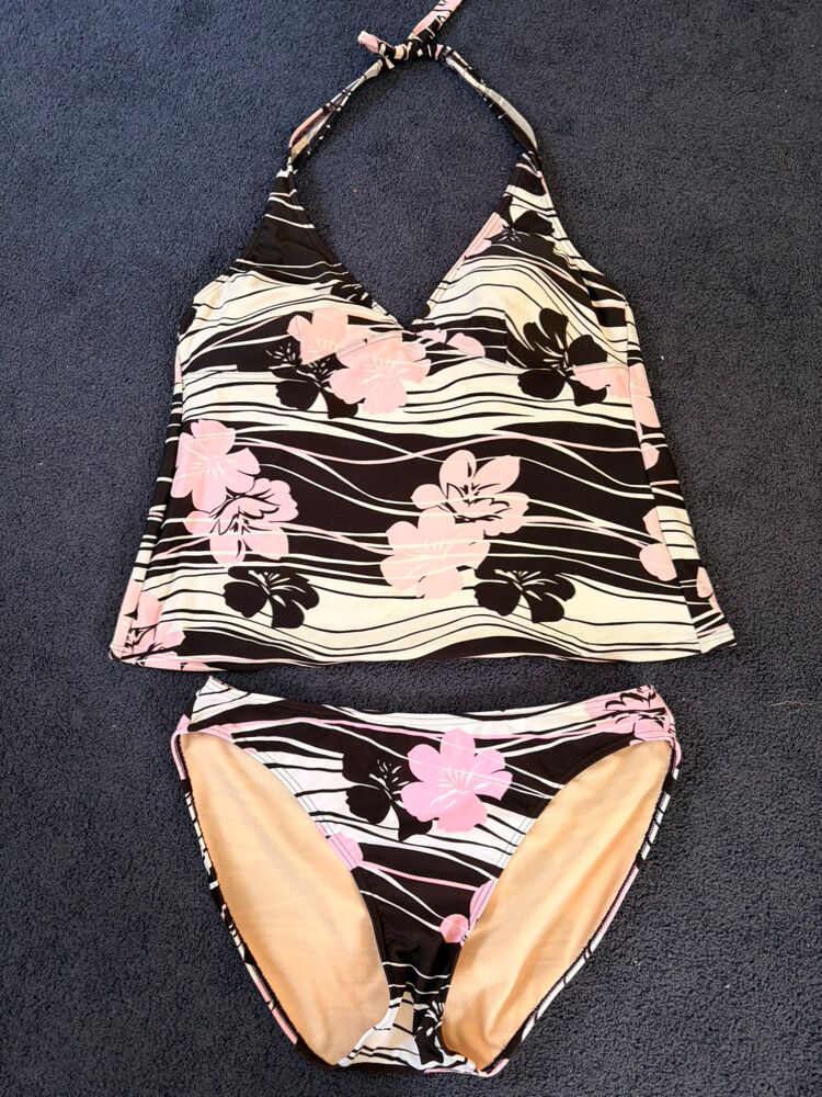 Ignite Tankini Swim Set