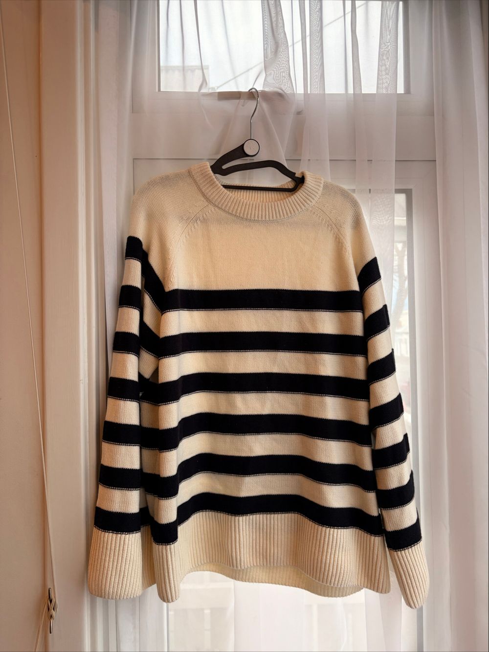 H&M Beige And Black Striped Jumper