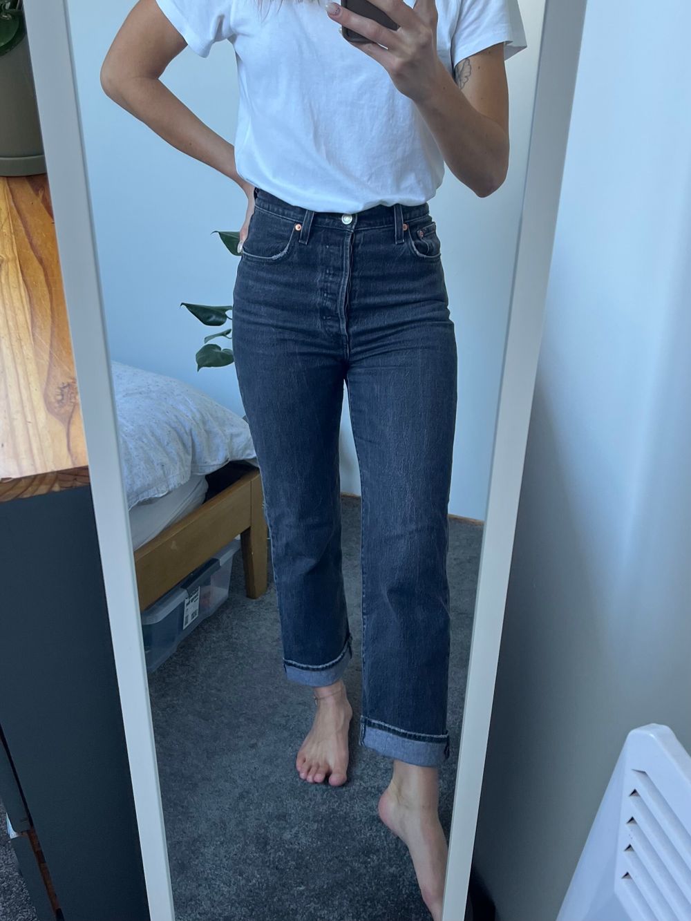 Levi’s Ribcage straight ankle jeans