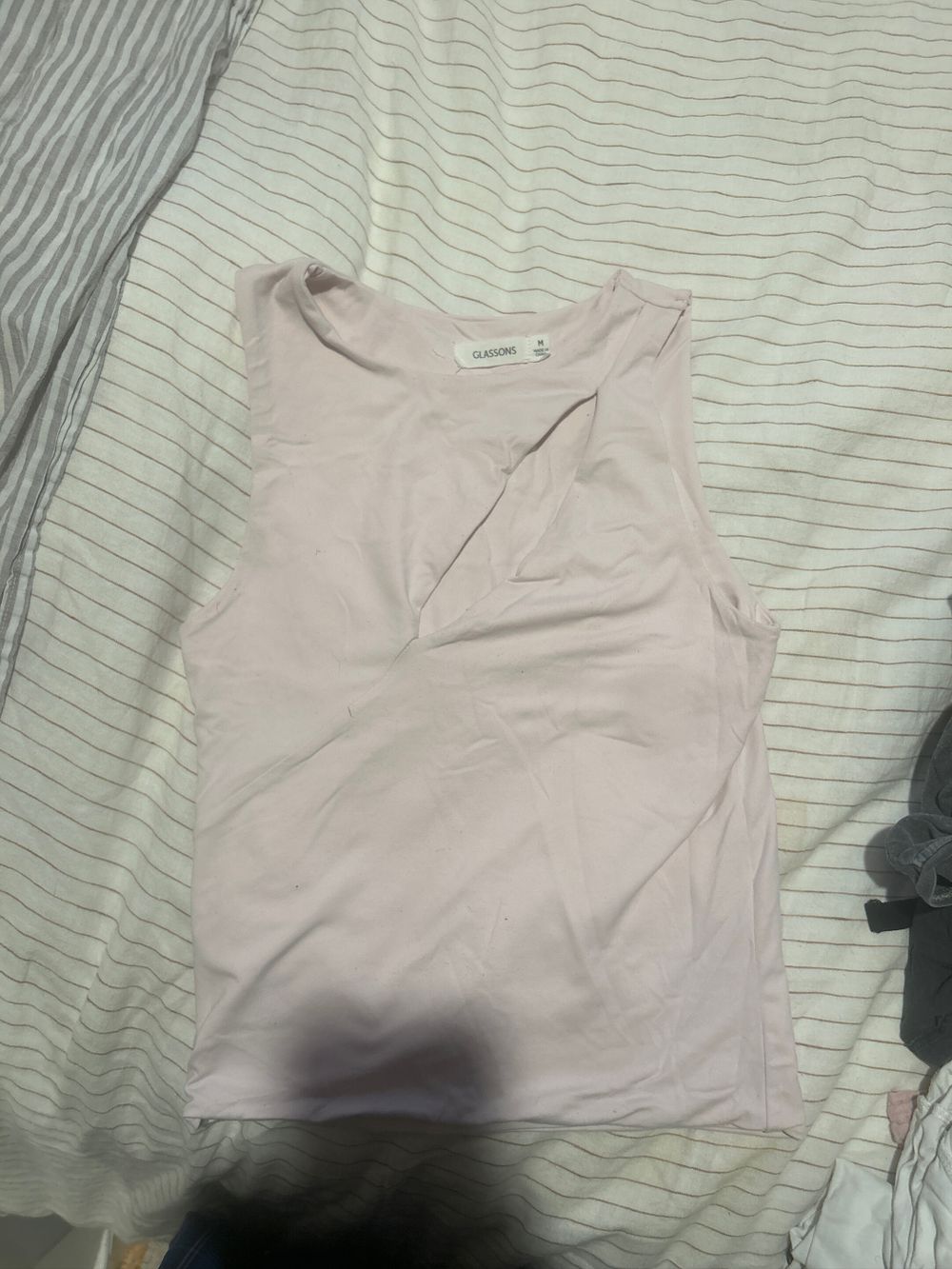 Glassons Cut Out Top