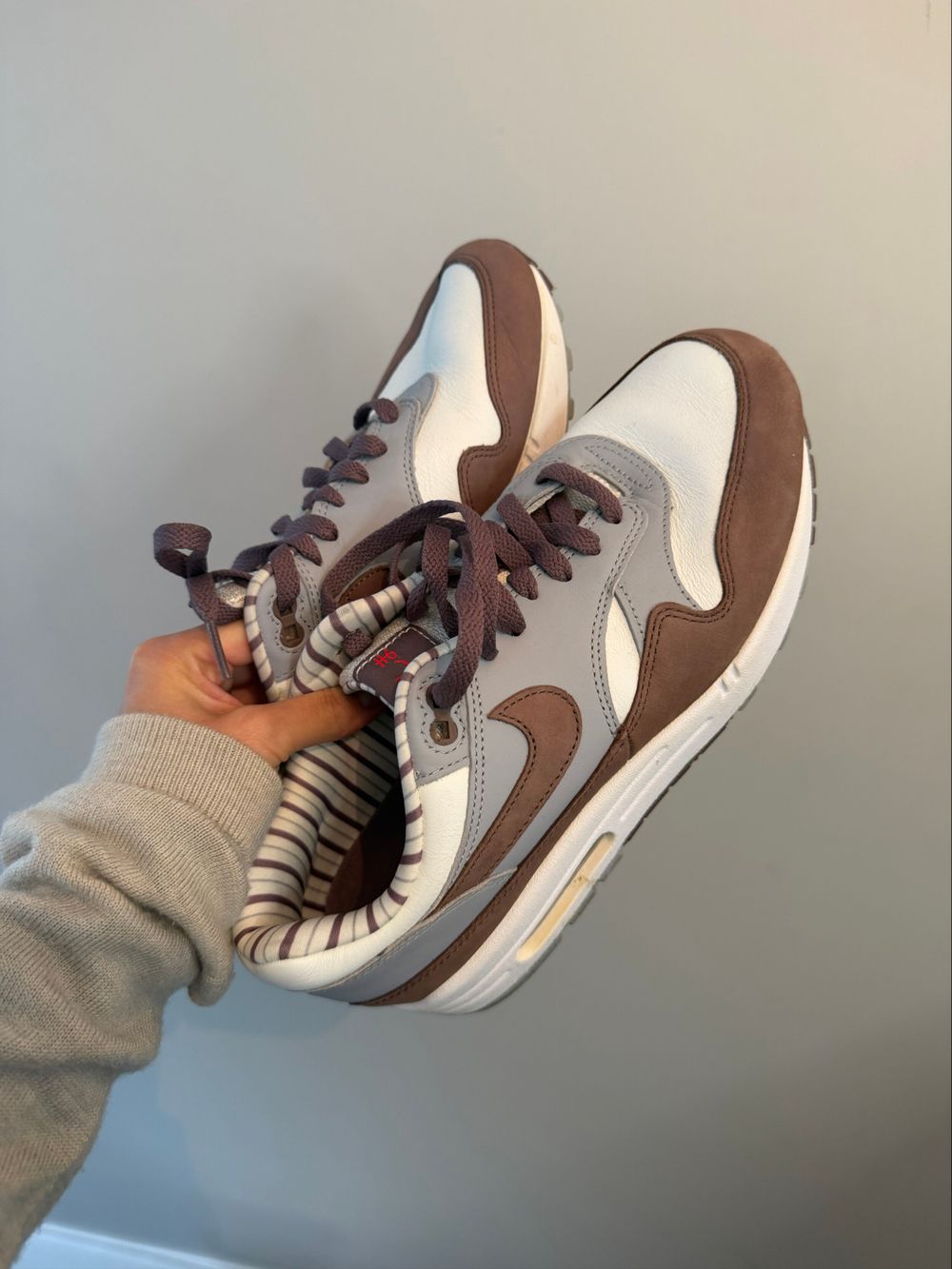 Nike White Brown Grey Sneakers