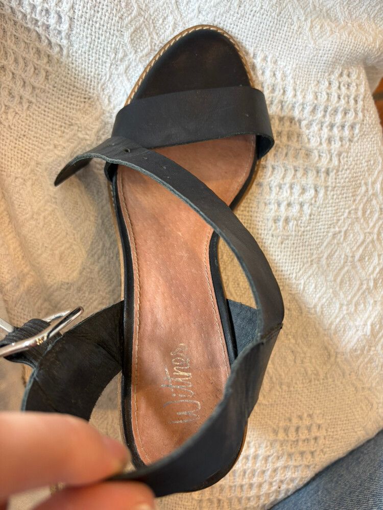 Wittner Black Leather Block Heels