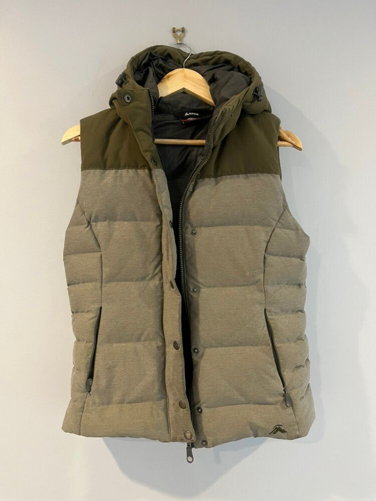 Macpac Puffer Vest
