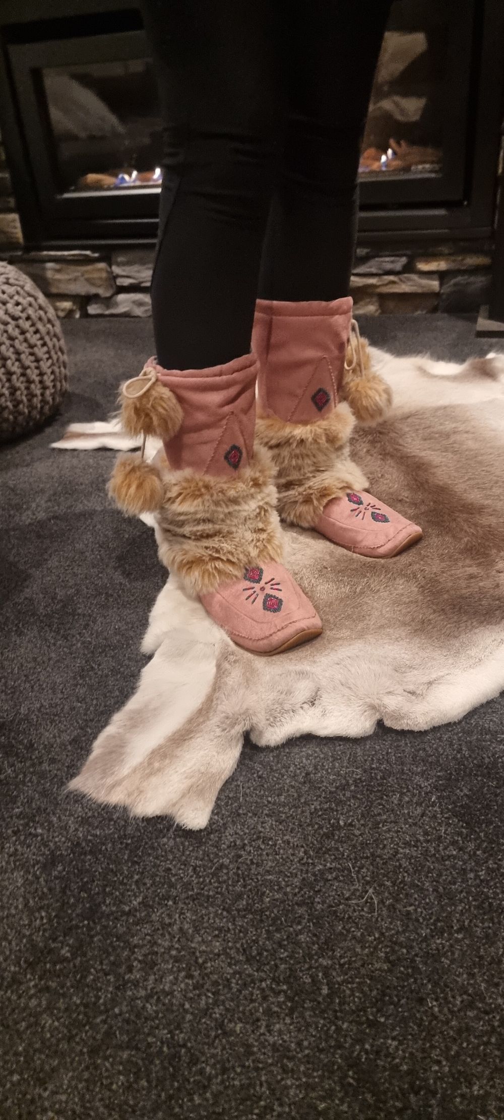 Y2K boho boots