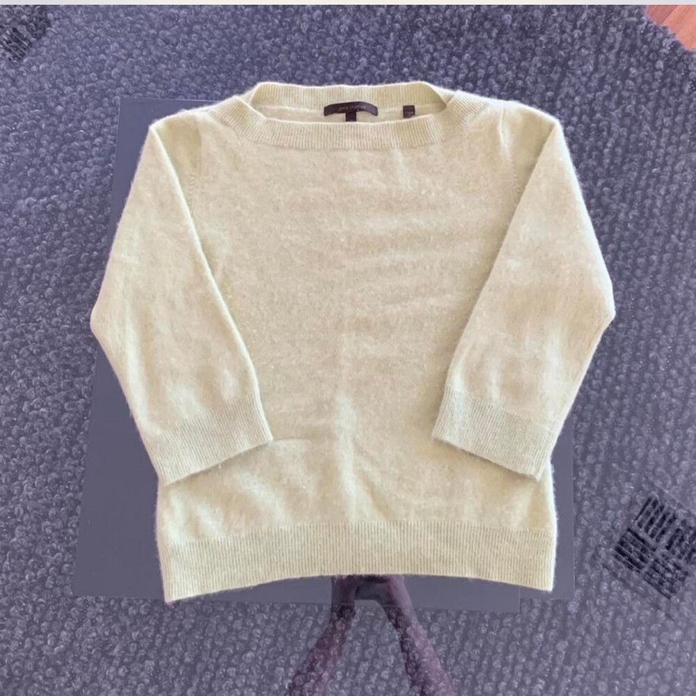 anna thomas sweater
