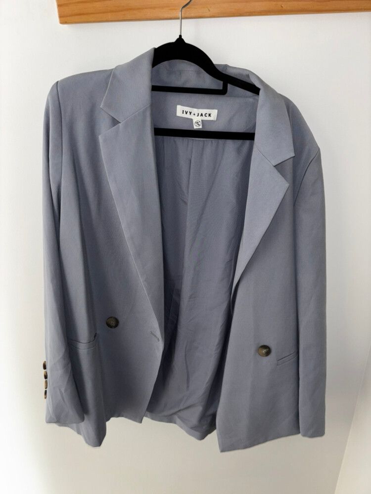 Ivy + Jack - Blazer Size 14