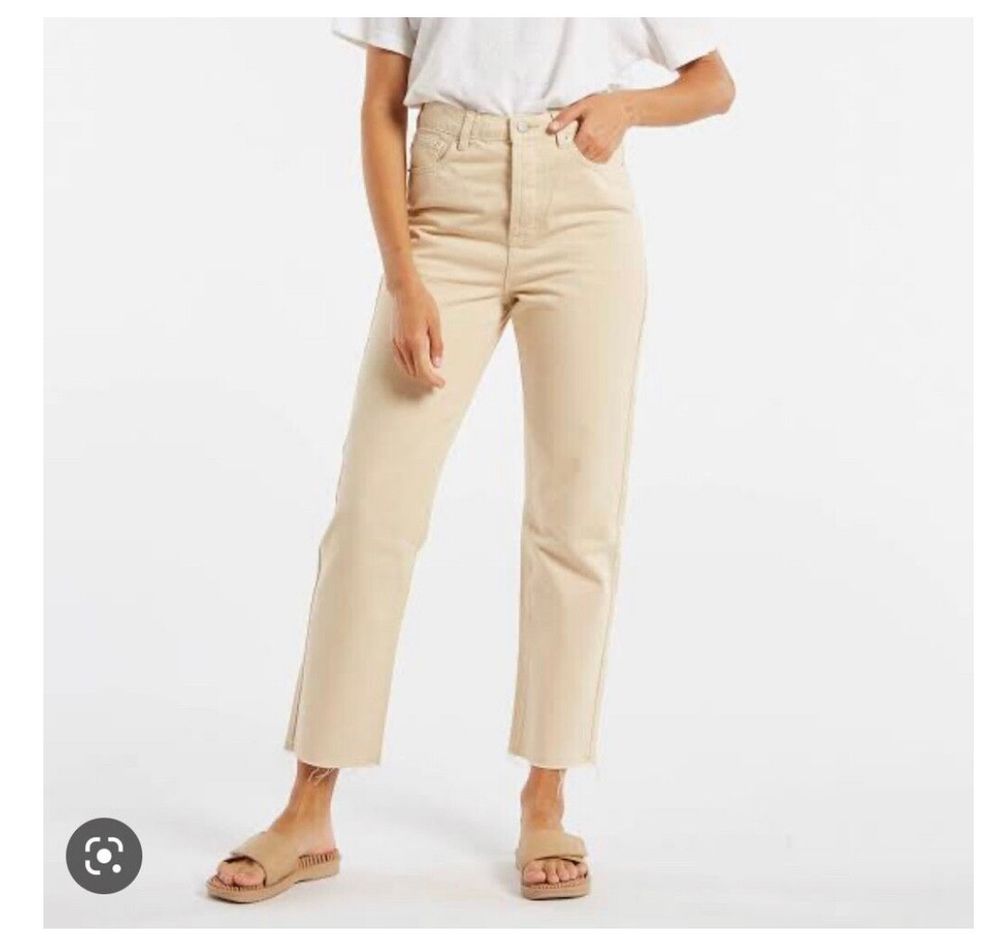 High Rise Straight Leg Jean