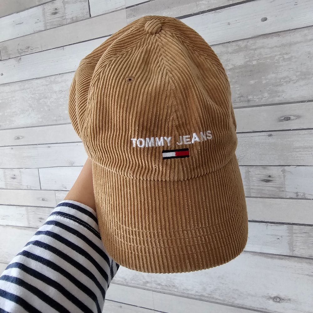 Tommy Hilfiger Corduroy Cap