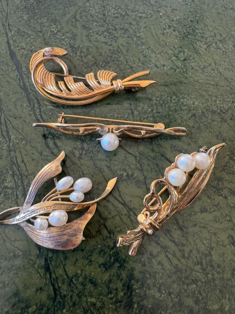 sterling silver and gold brooch lot