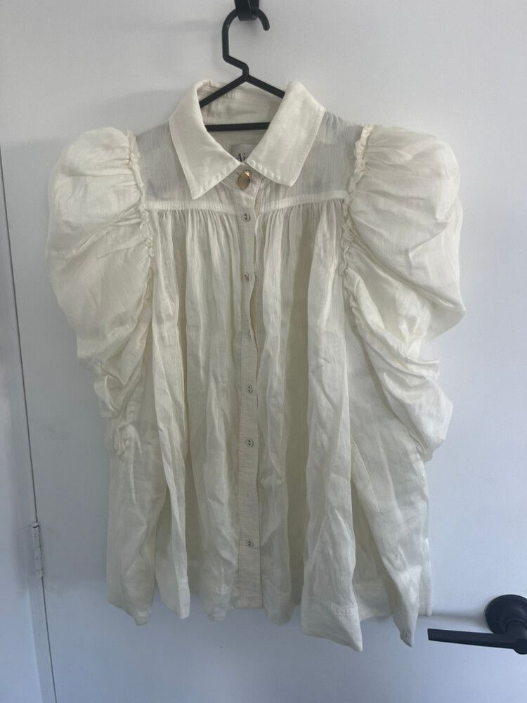 AJE KINDRED BUTTERFLY SLEEVE SHIRT