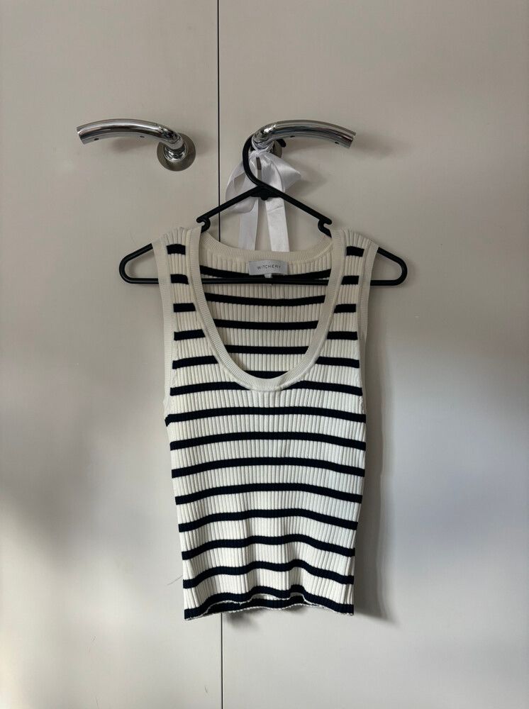 Sleeveless Stripe Top