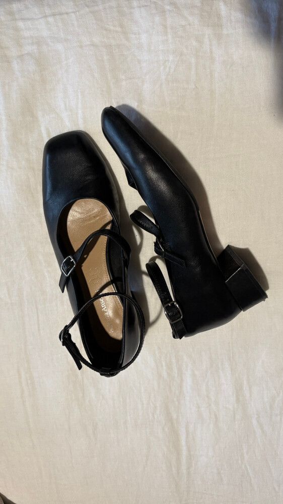 Black Mary Jane’s - Leather 42
