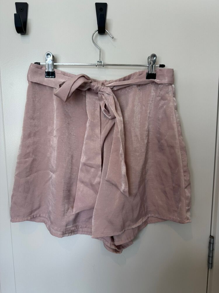 All About Eve Pink Skort