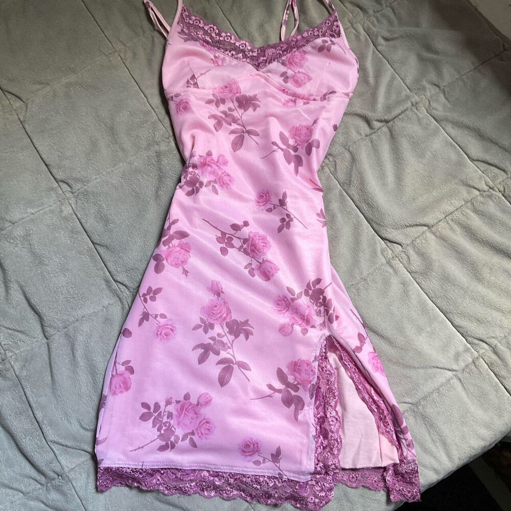 strapless open back dress Motel Lilac Rose Gaval Dress – Dolls Kill
