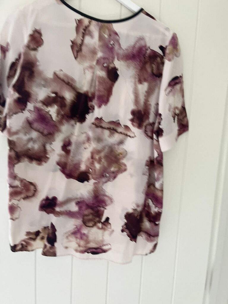 Juliette Hogan Printed Top Size 12