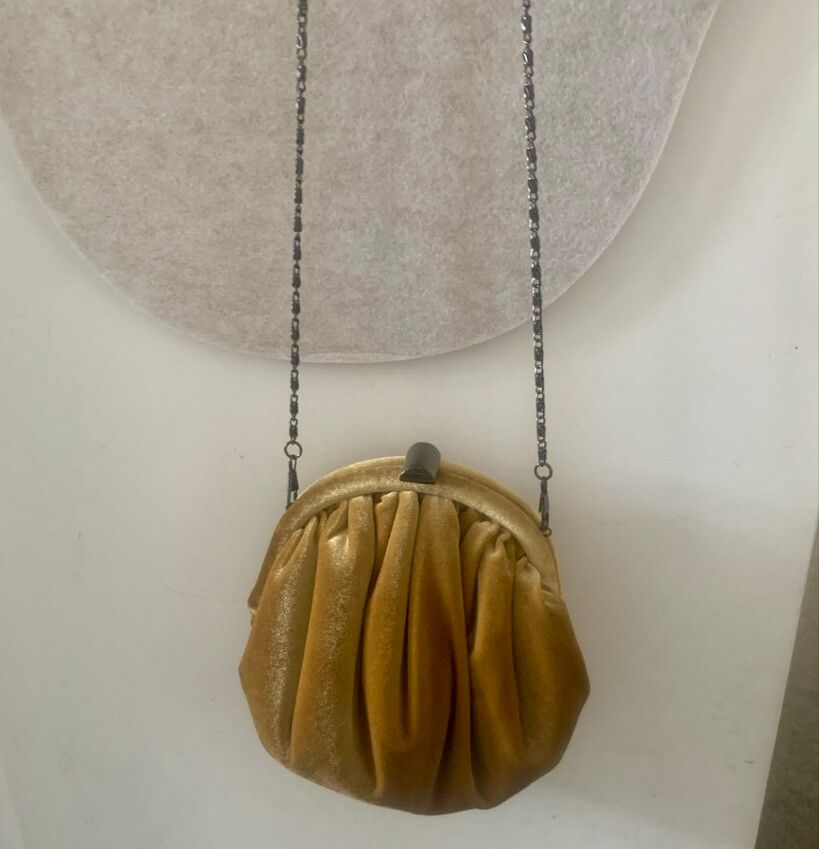 Missguided Mustard Gold Velvet Bag