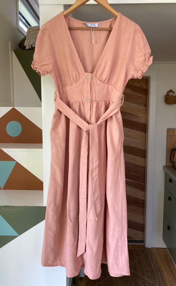 Yours Truly - 100% Linen Midi Dress on Designer Wardrobe Yours Truly - 100% Linen Midi Dress on Designer Wardrobe