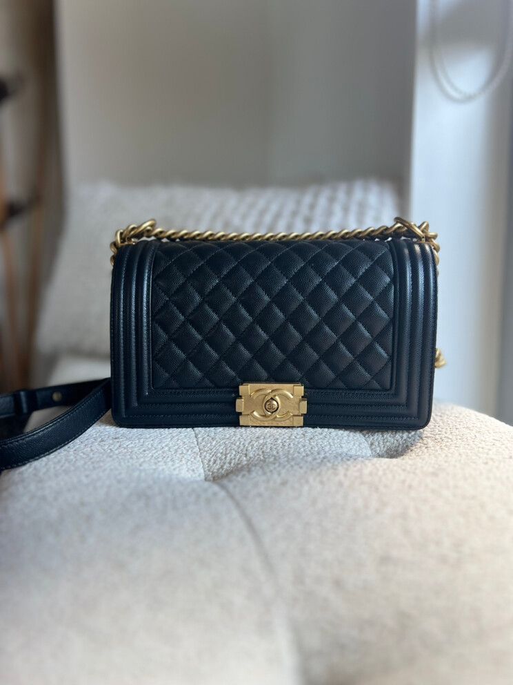 Chanel Le Boy medium (old version)