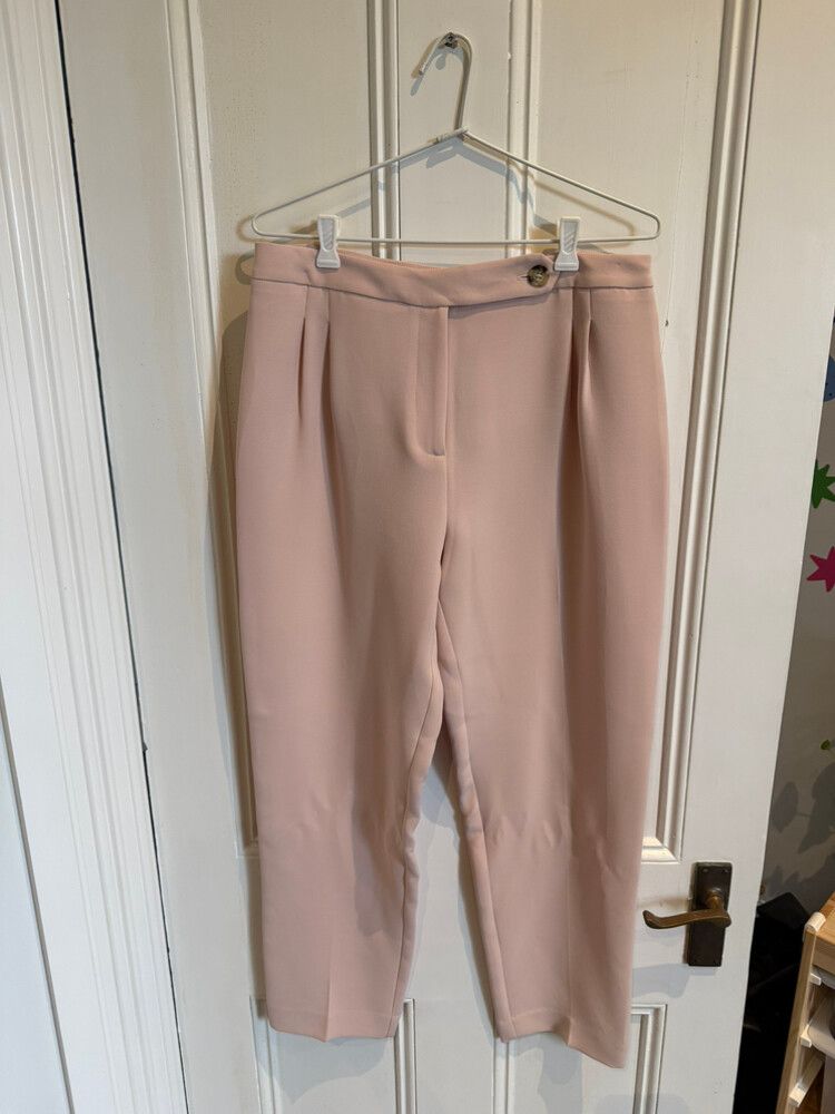 Veronika Maine Pale Pink Pants
