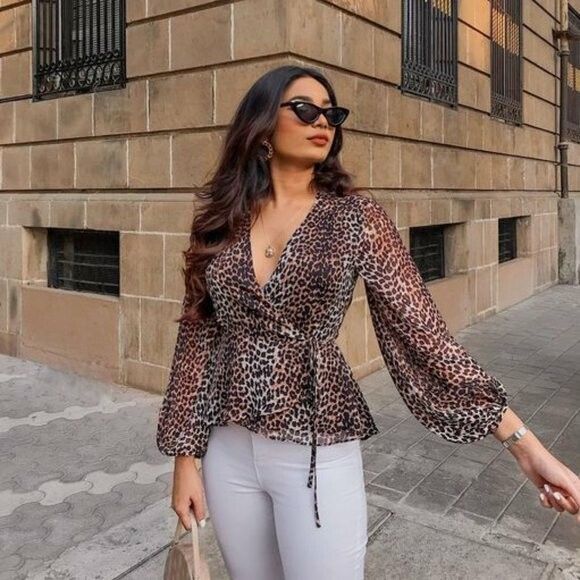 FOREVER NEW Leona Leopard Wrap Blouse NWT RRP$80