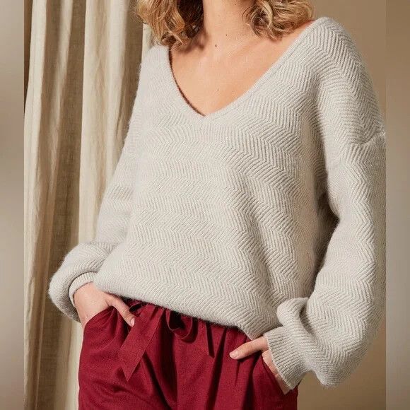 Cosy Textured Chevron Knit Stone V Neck Winter Sweater Jumper NWT