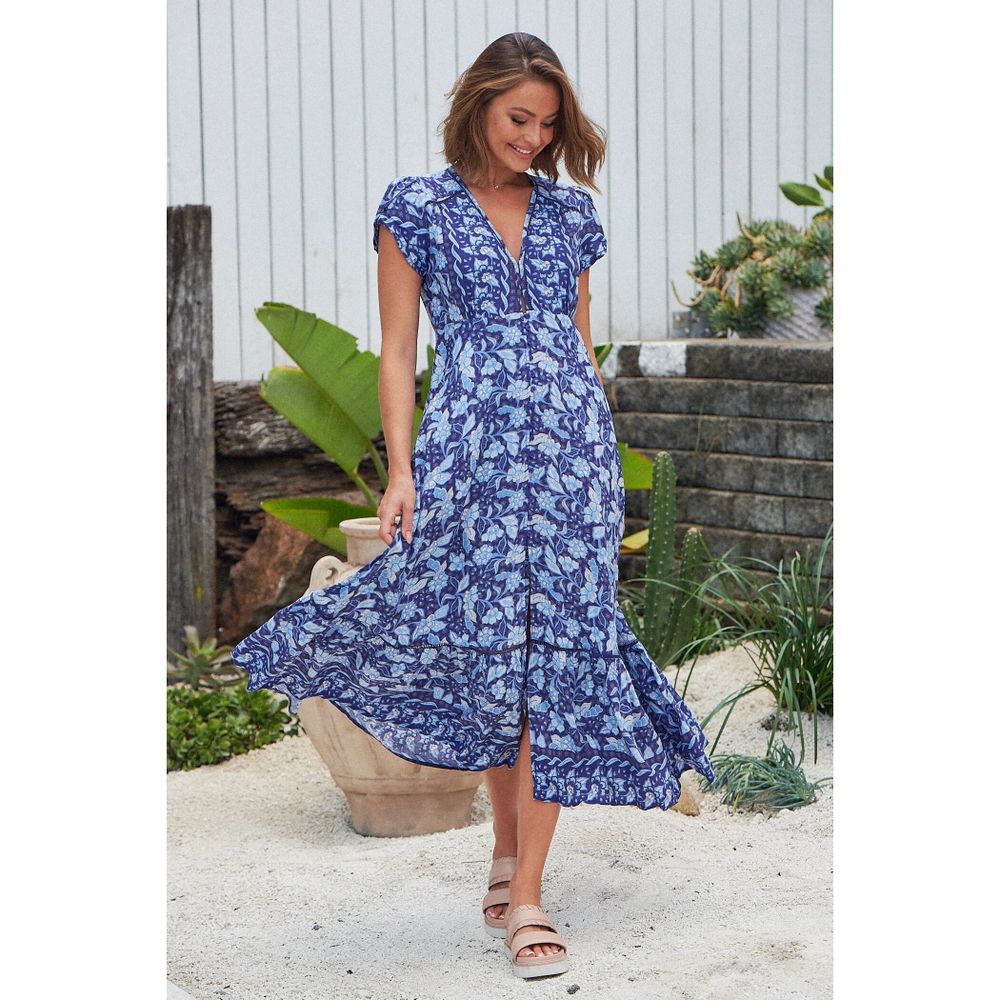 Jaase - JAASE Waves Print Shirley Maxi Dress NWT on Designer Wardrobe