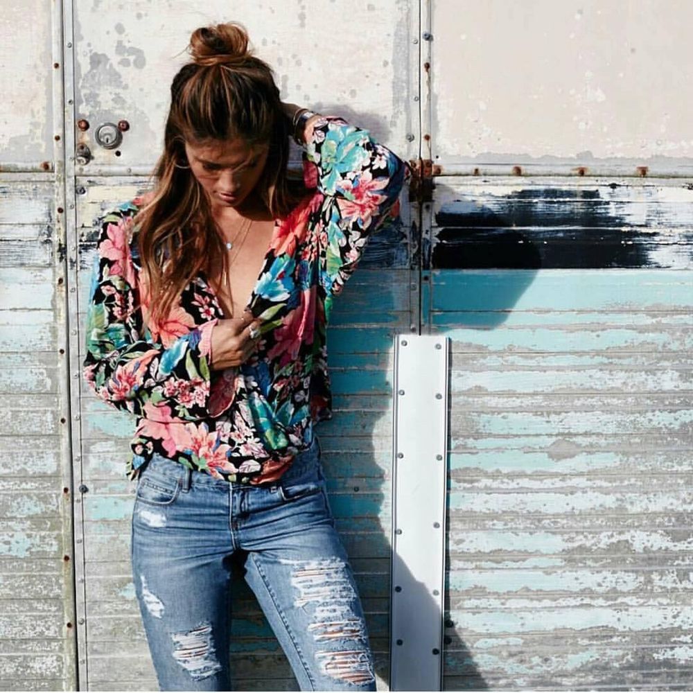 BILLABONG Viva Wrapsody Black Pink Floral Long Sleeve Draped Blouse Top