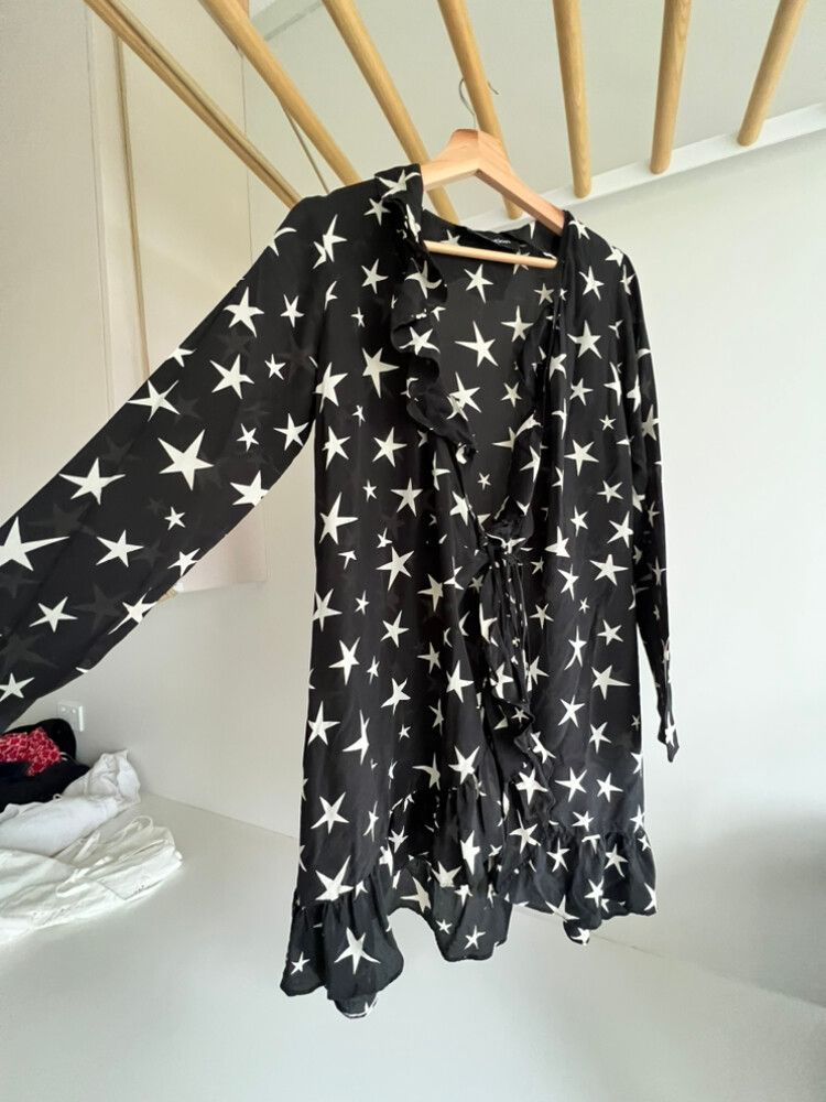Réalisation Black White Star Dress Size L