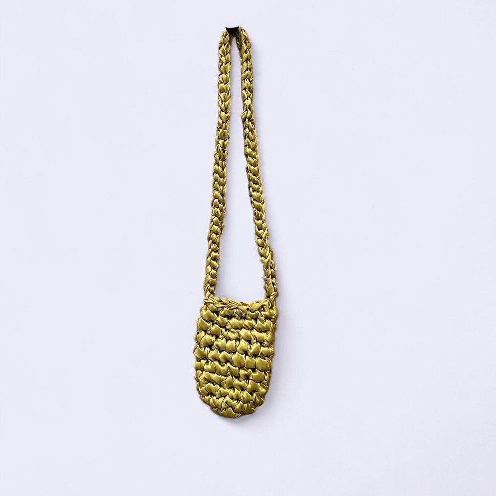 isla de gar cocoon cross body bag - golden olive