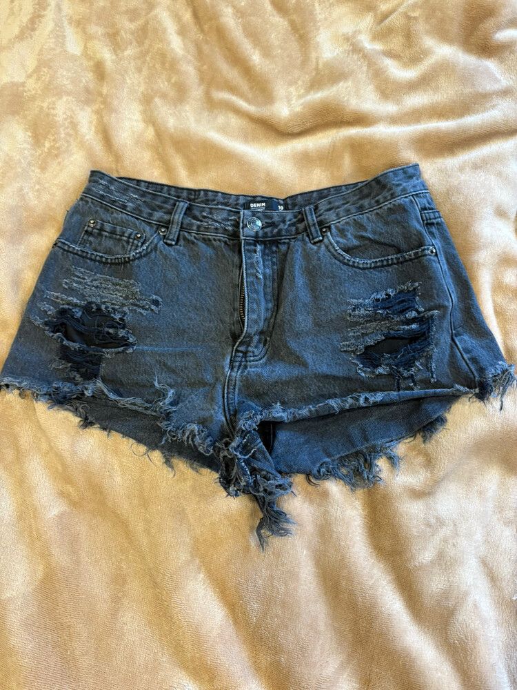 Size 10 Black Shorts