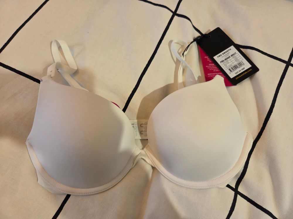 Pleasure State bra - new with tags
