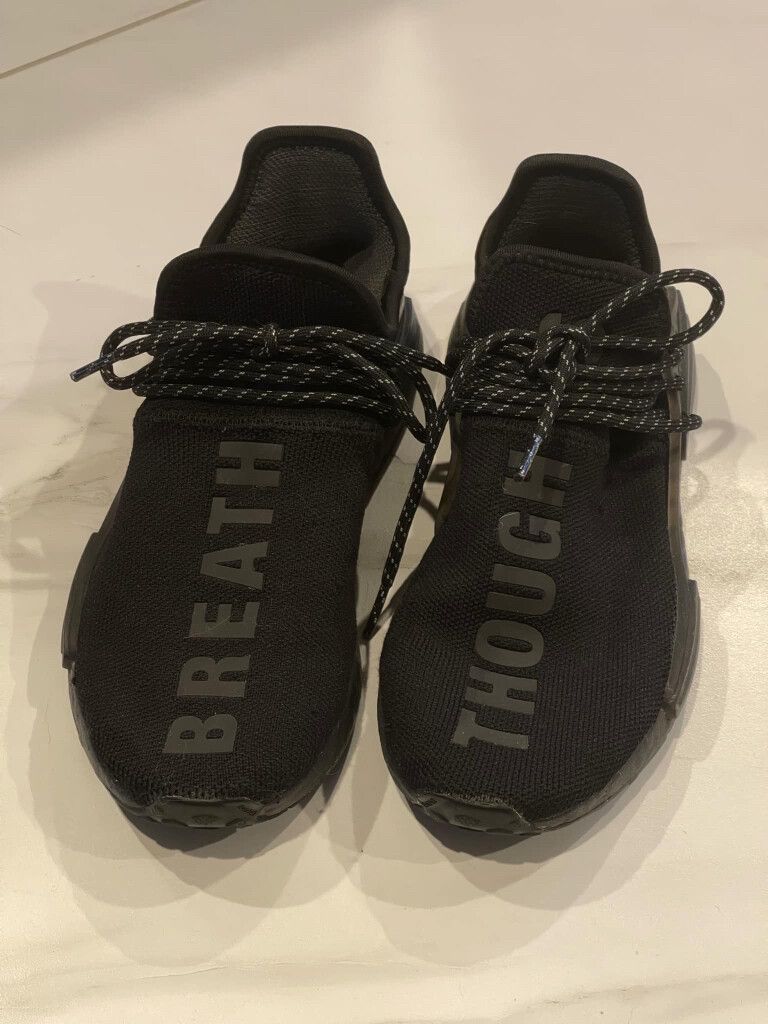pharrell nmd hu triple black