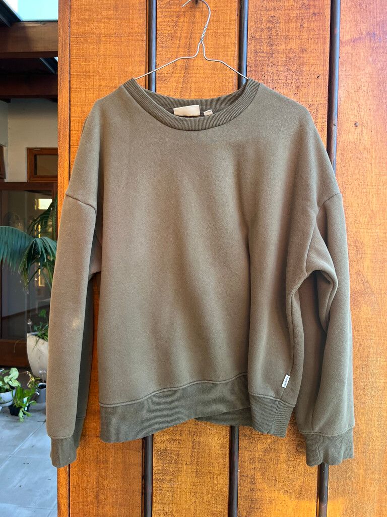 Rhythm Classic Crew Neck Jumper - Army Green