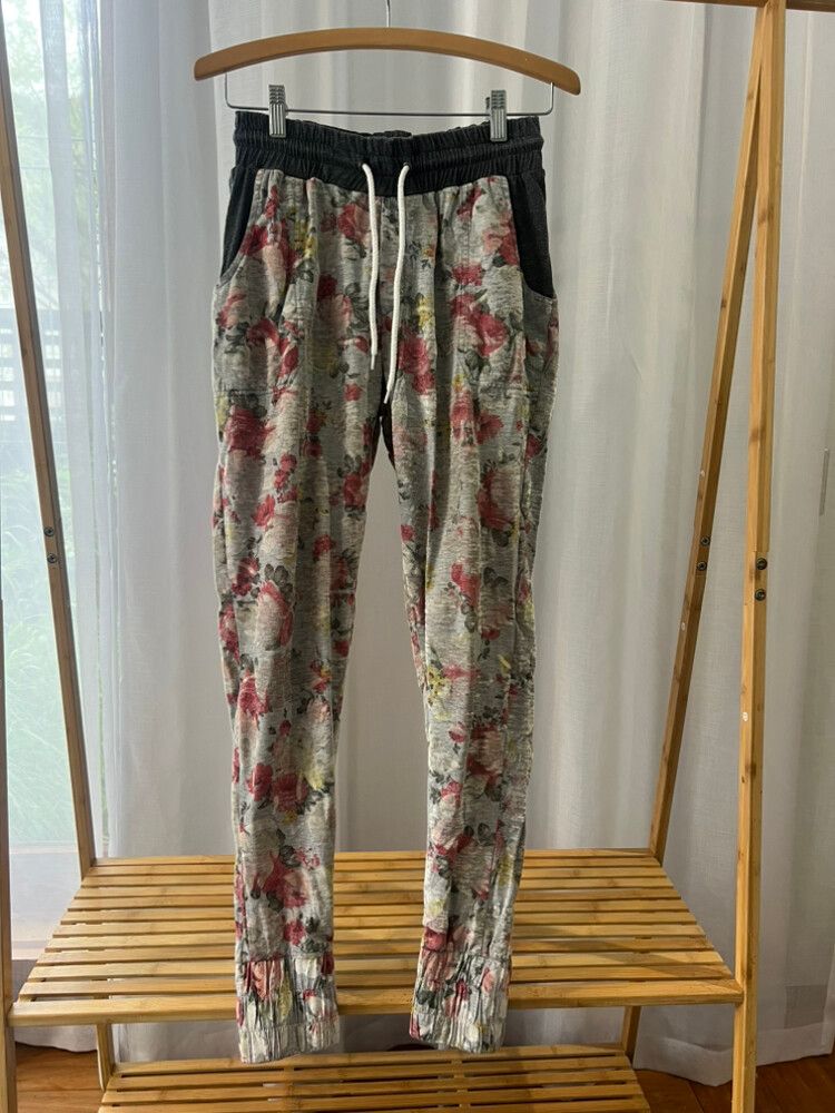 Ilabb Floral Pants