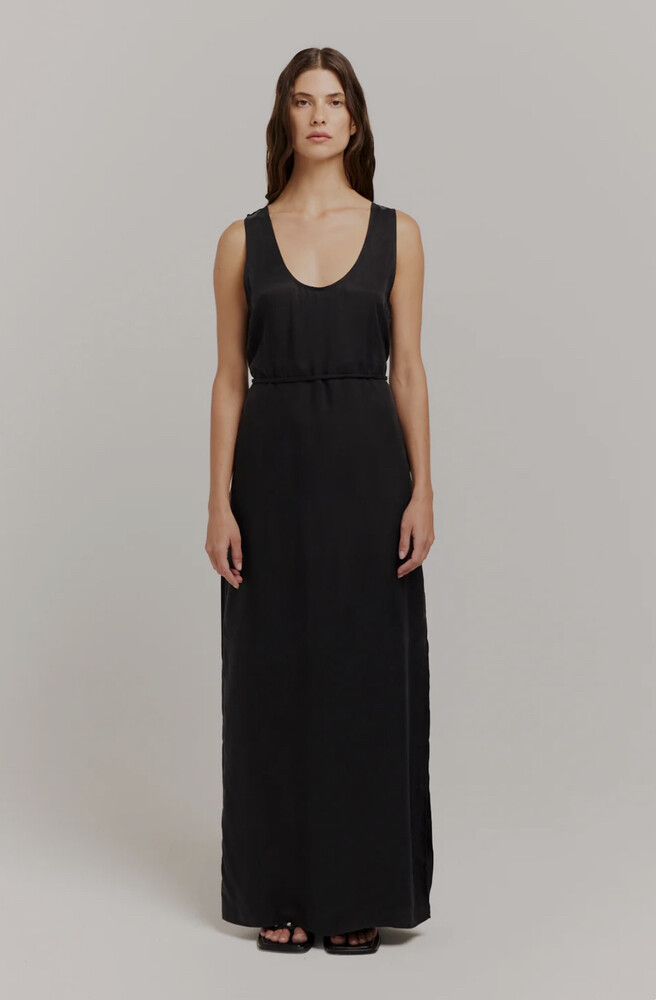 Henne - Henne Alta Maxi Dress on Designer Wardrobe Henne - Henne Alta Maxi Dress on Designer Wardrobe