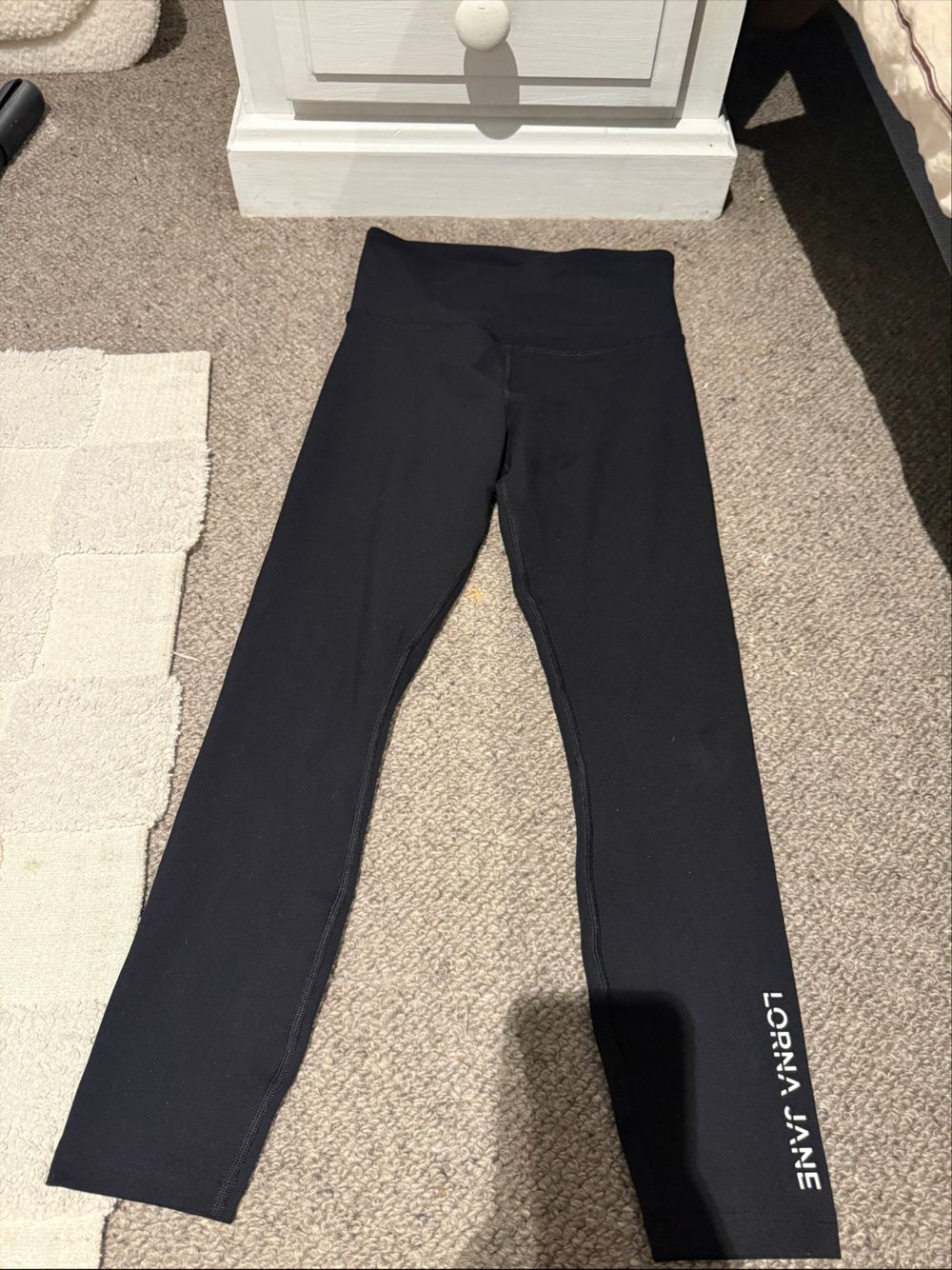 Lorna Jane- Lotus - Phone Pocket Ankle Biter Leggings