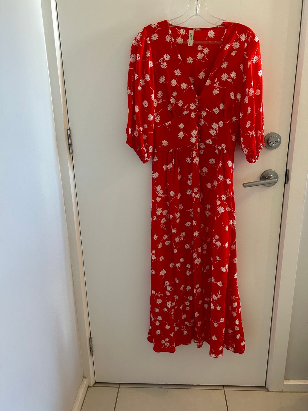 Bec \u0026 Bridge - bec \u0026 bridge white daisy midi dress sz 8 bnwot on Designer  Wardrobe