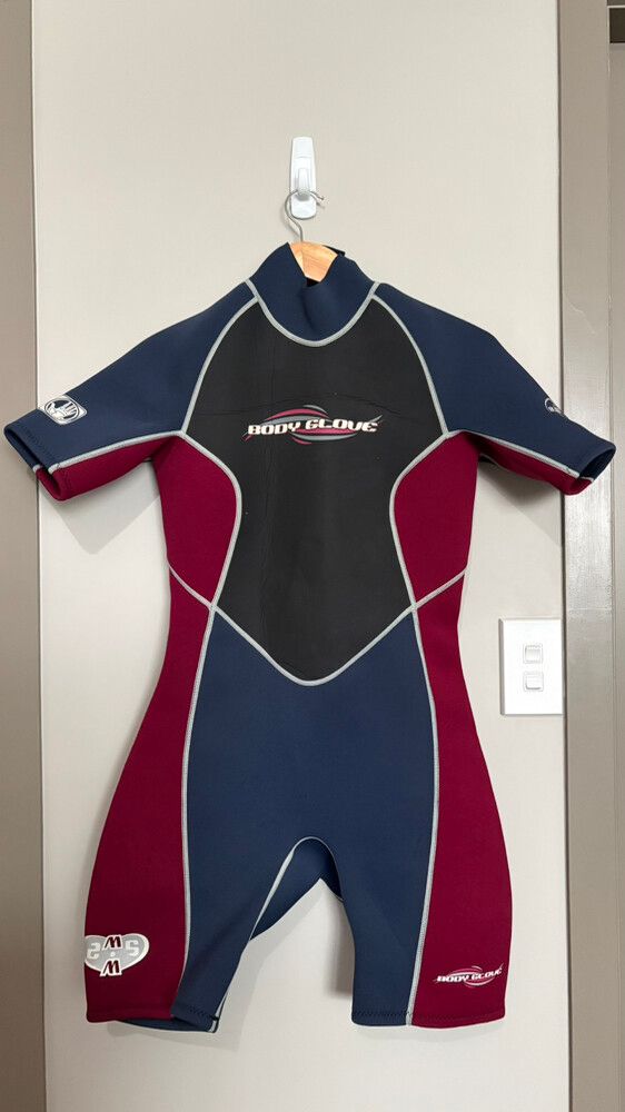Body Glove Navy and Burgundy Wetsuit