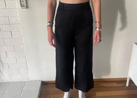 assembly label pants