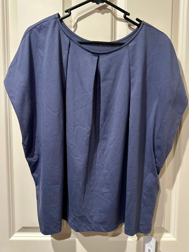 NWT Relative Tee Size S/M