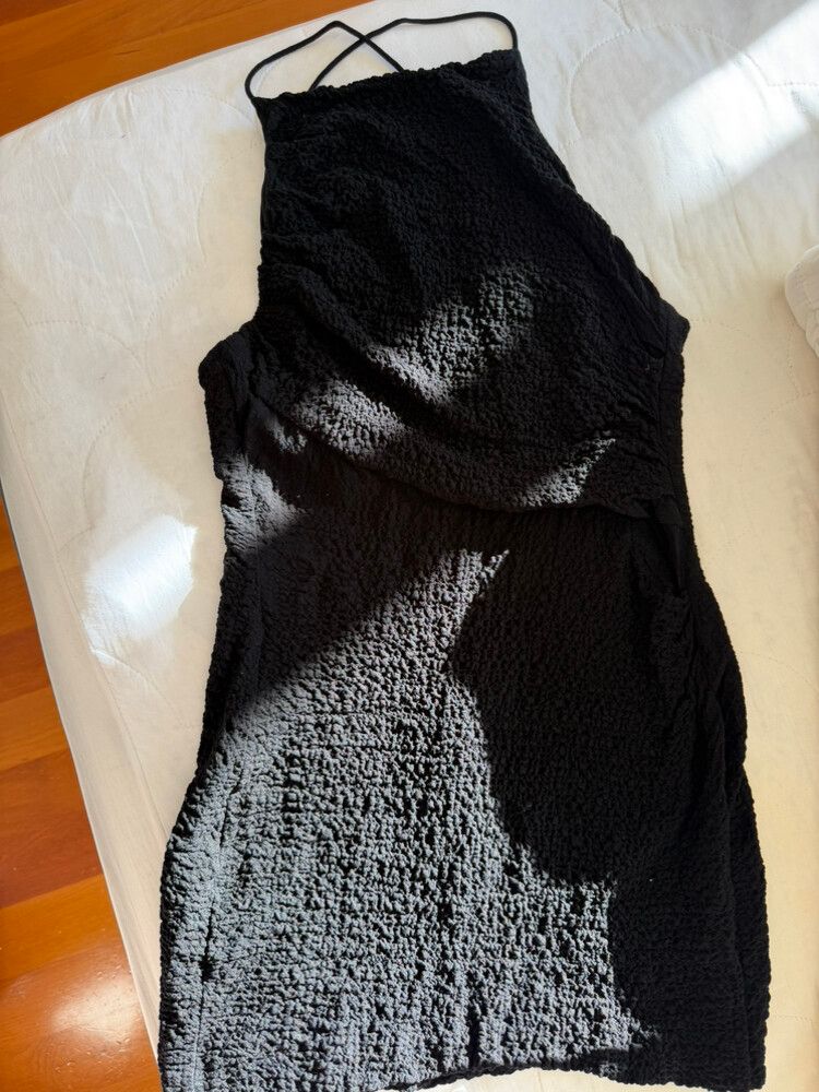 american eagle black and white dress Zara Satin Wrap Around Black Dress