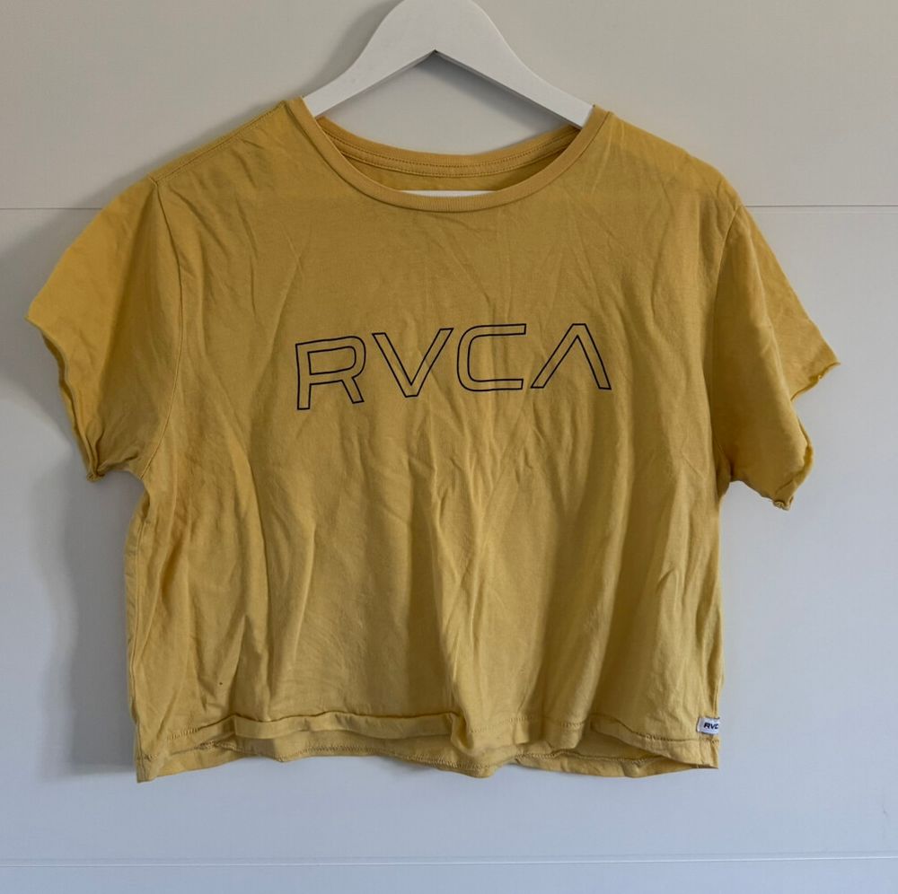 RVCA Crop Yellow Tee