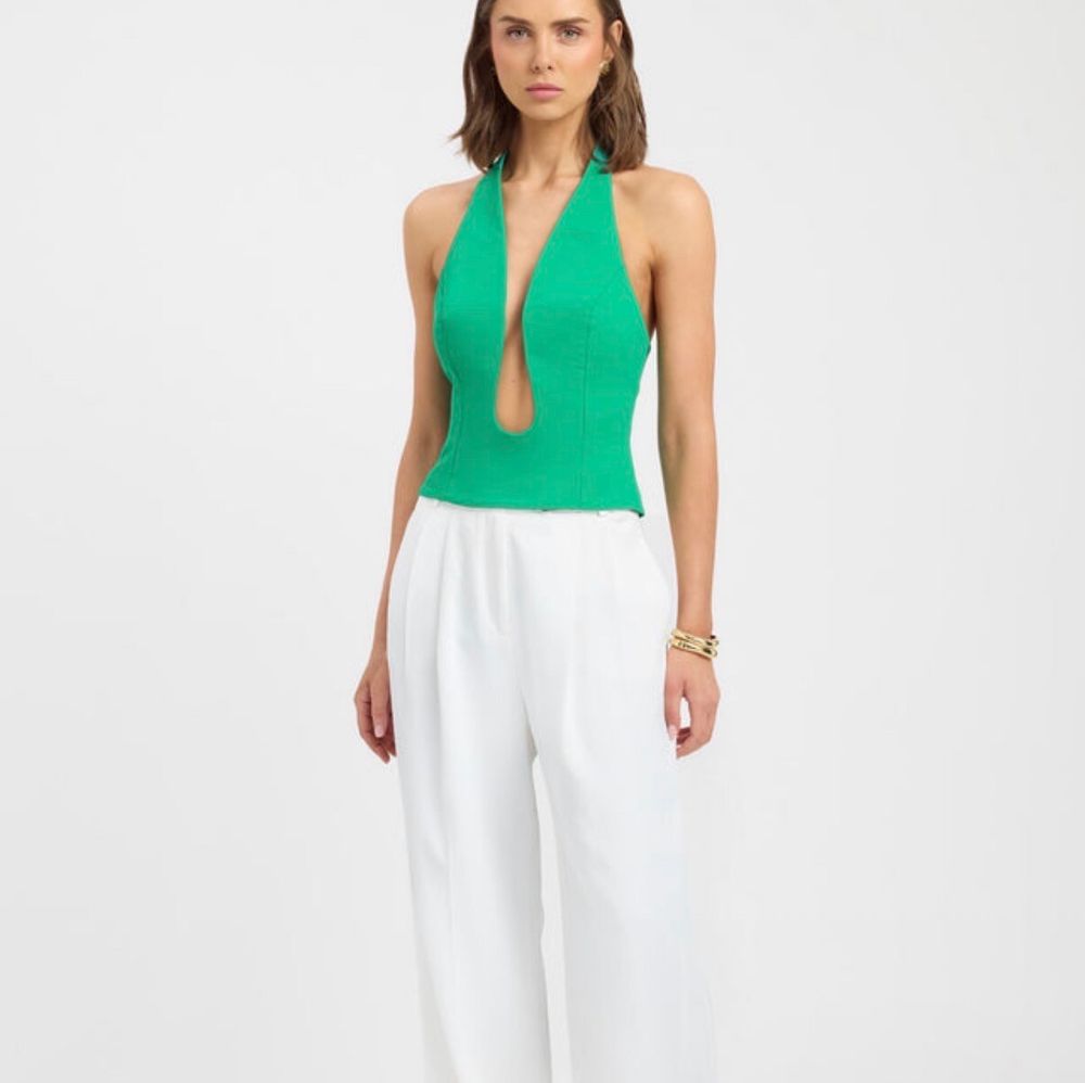 kookai oyster low cut top