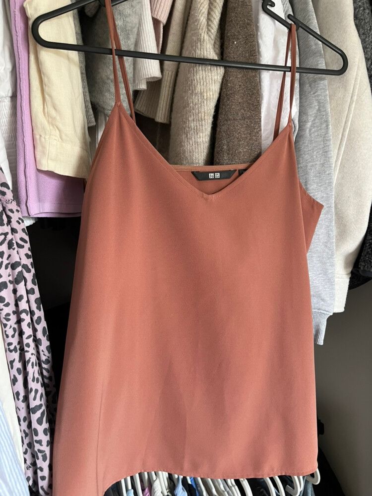 Uniqlo Terracotta Singlet