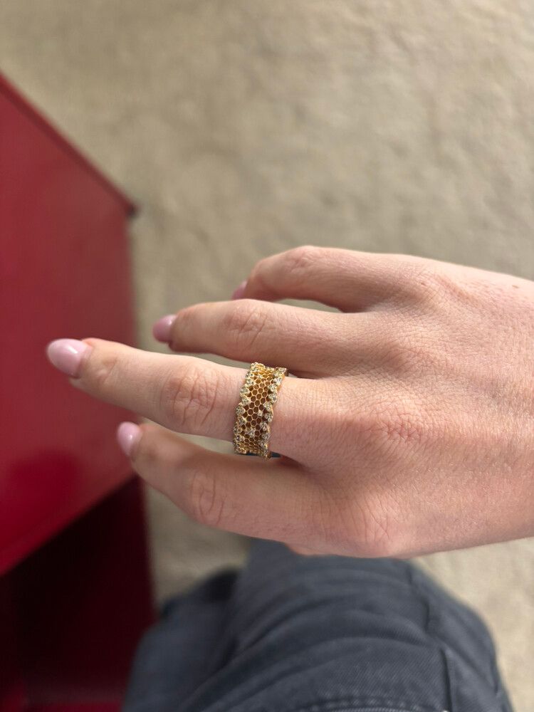 honeycomb ring