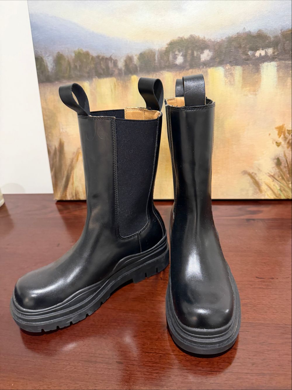 Black Chunky Chelsea Boots (Similar to Bottega)