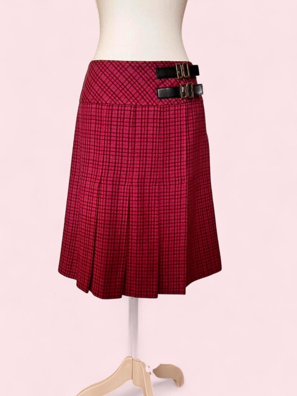 Daks Red Plaid Pleated Skirt