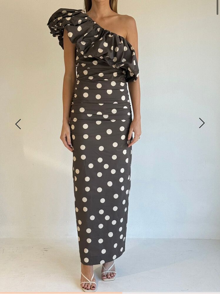 Maya maxi dress sold out