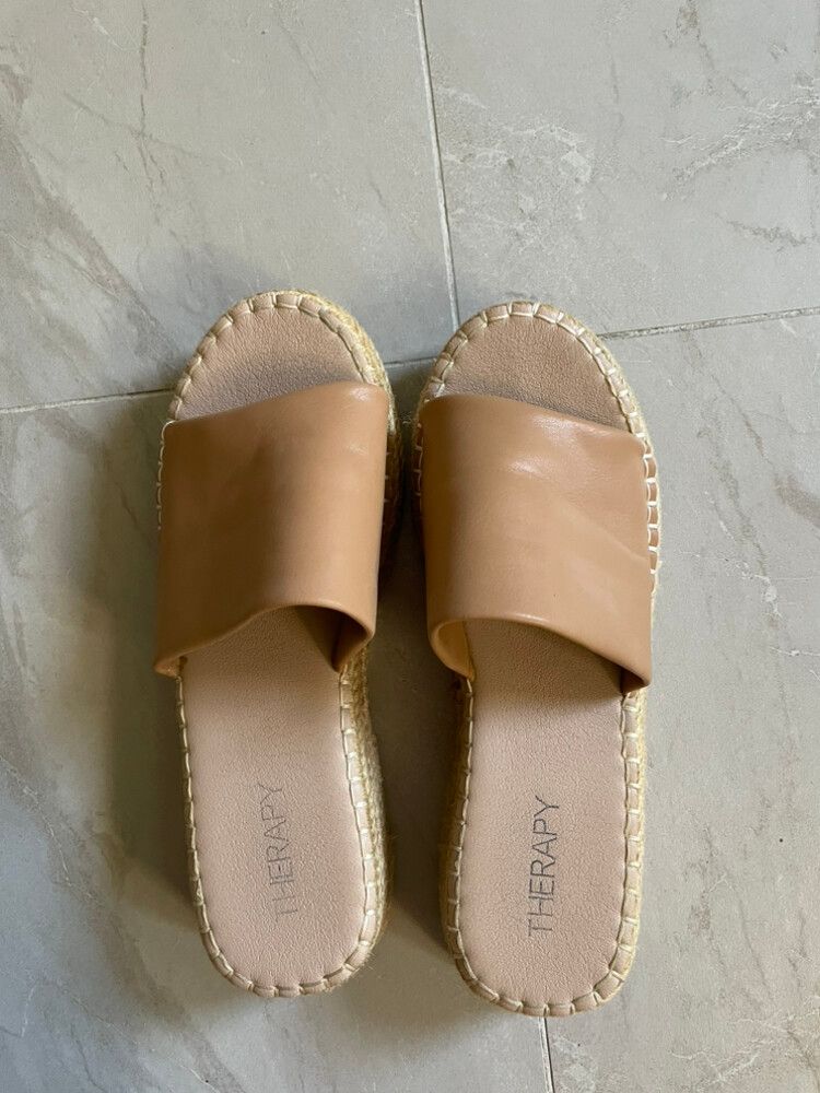 Therapy sandals